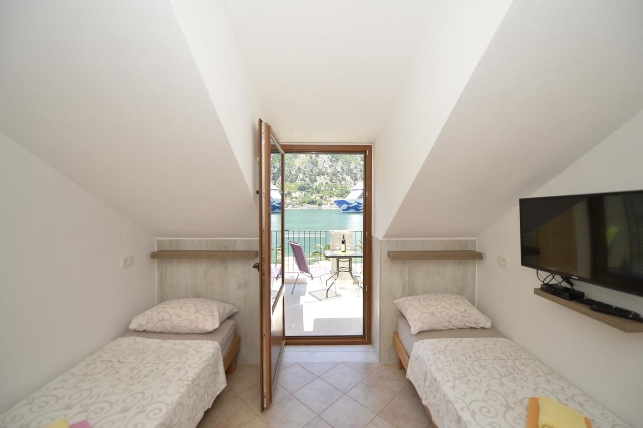 Апартаменты Guesthouse Anita Котор-19