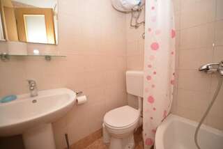 Апартаменты Guesthouse Anita Котор Двухместный номер с 1 кроватью или 2 отдельными кроватями и видом на море-19