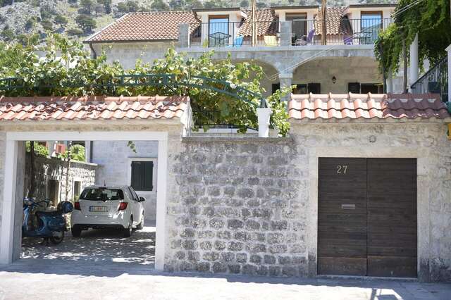 Апартаменты Guesthouse Anita Котор-4